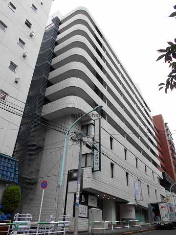 第１角萬ビル 外観