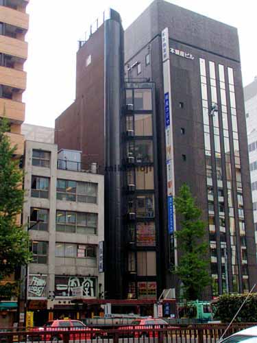 ルート銀座ビル 外観