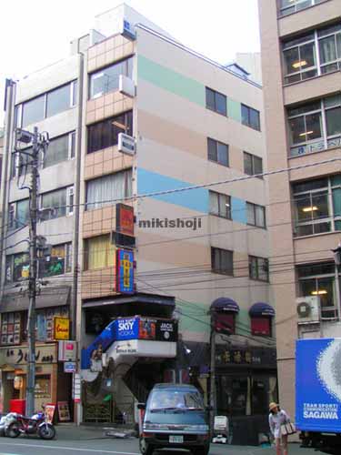 六本木ゾーナンビル 外観