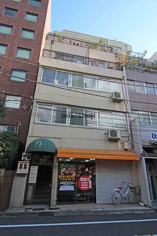 宝栄西新橋ビル 外観