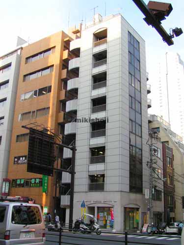 つるやビル 外観