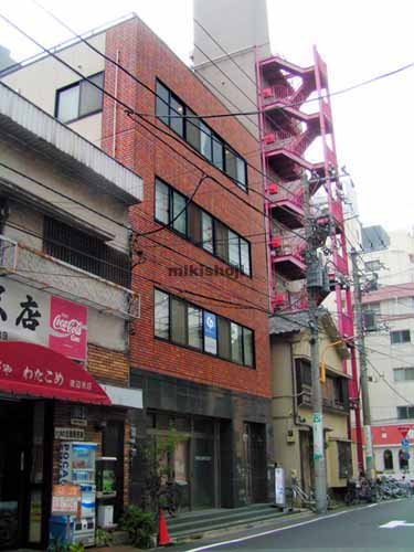 若山ビル 外観