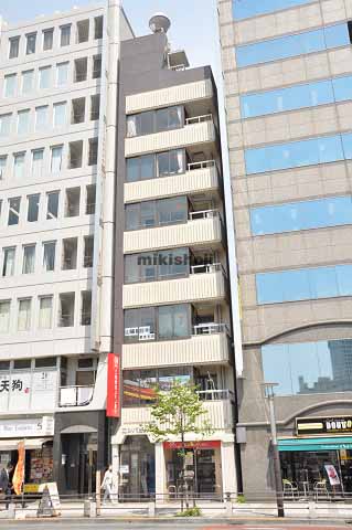 コシバビル 外観