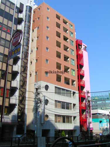 アウルスクエア 外観