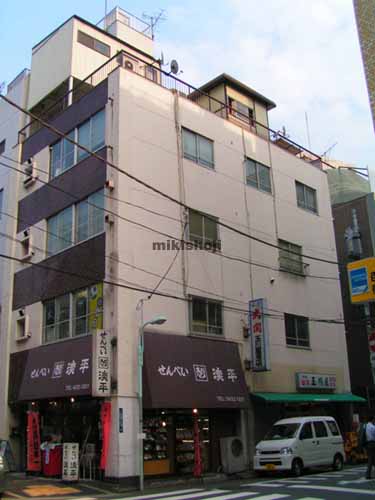 石渡ビル 外観