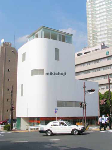 Ｔ－２０００ビル 外観