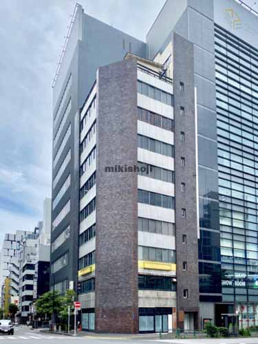 康楽ビル 外観