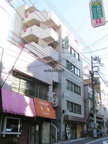 ベルフルーレビル 外観