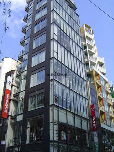 銀座クリスタルタワービル 外観