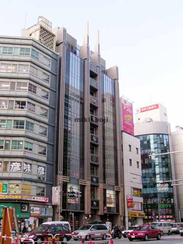 Ｔ＆Ｔビル 外観