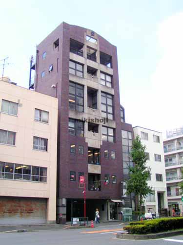 イルージョンビル 外観
