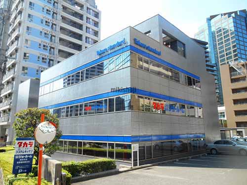 西新宿青木ビル 外観