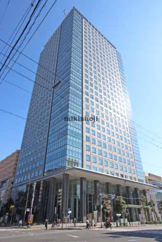 オリナスタワー 外観