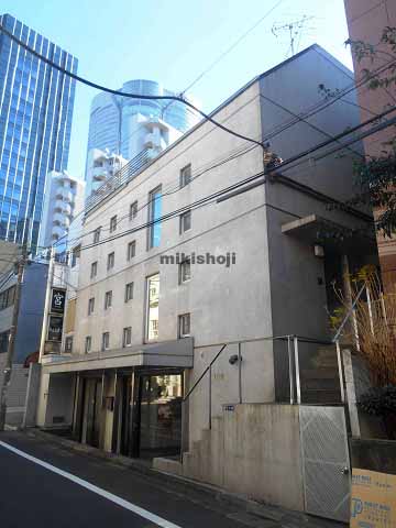 タッカービル 外観
