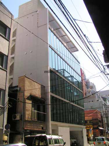 マルイビル 外観