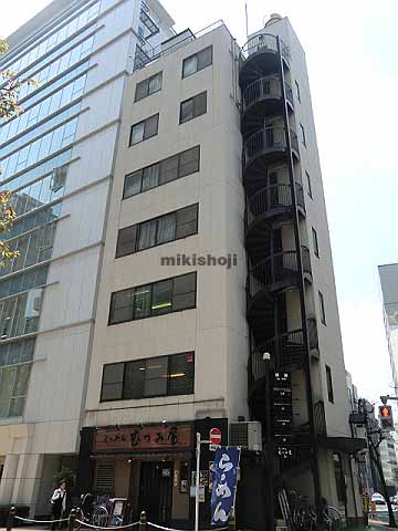 銀座ウイステーリアビル 外観