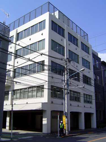 中外医学社ビル 外観