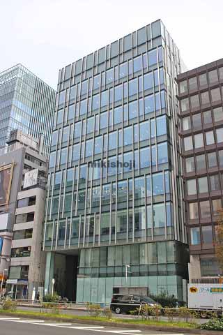 表参道グランビル 外観1