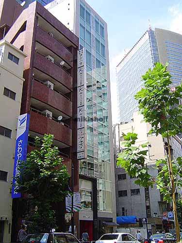 ホワイト赤坂 外観