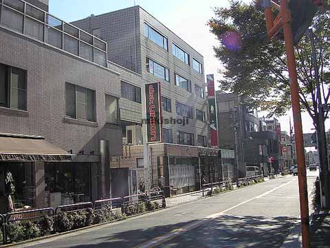 柏サード 外観