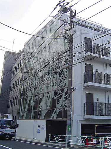 ｌｅａｆ　ｅａｓｔ 外観