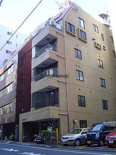 三雄舎ビル 外観