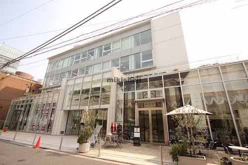 青山学院アスタジオ 外観