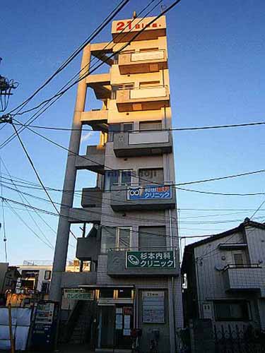 ２１ビル 外観