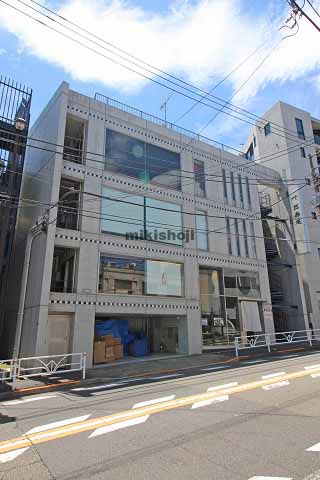 ＷＡＲＮＥＲビル 外観1