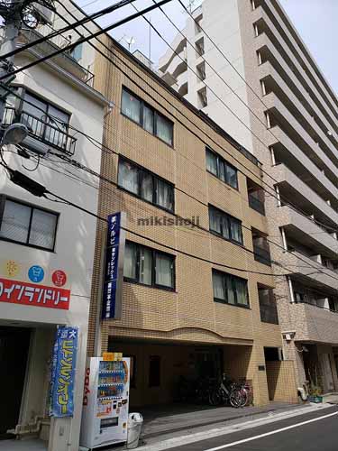 アルビビル 外観