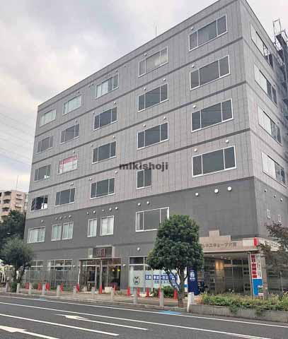 ウェルネスキューブ大宮 外観