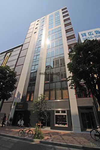 マロニエ通り銀座館 外観