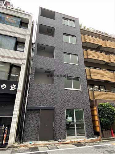 日本意安ビル 外観