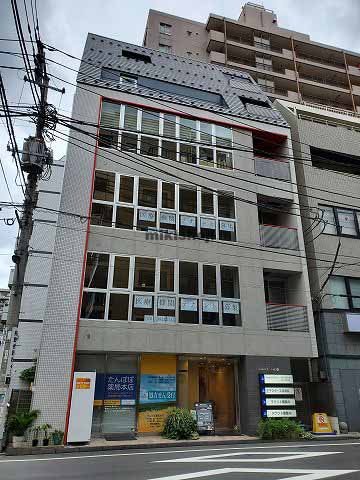 ネクストワン王子クリニックモール 外観