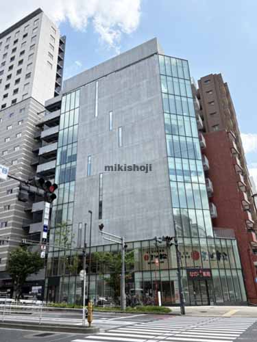 ＣＯＥＲＵ東新宿 外観