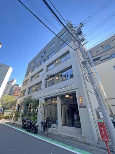ＴＨＥ　ＷＯＲＫＳ 外観1