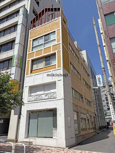 飯島ビル本館 外観