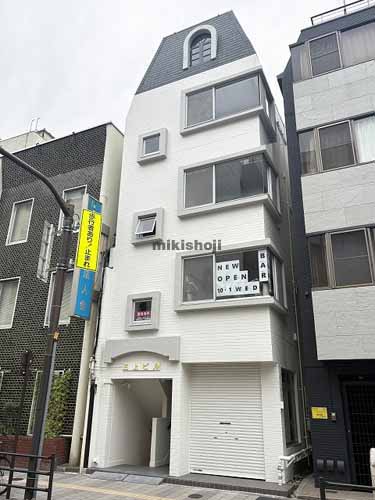 三上ビル 外観1