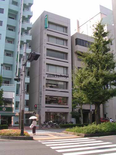 グランデ県庁前 外観