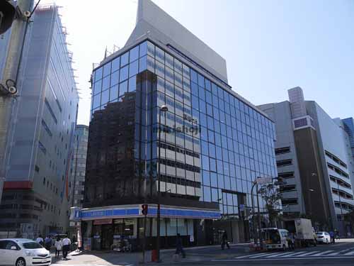 オリンピック第３ビル 外観