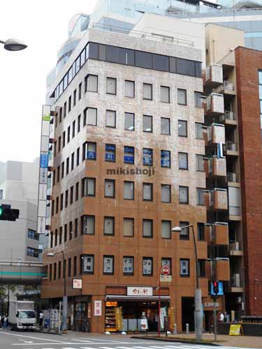 コクーンビル 外観