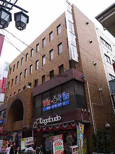 イーストサンビル２ 外観