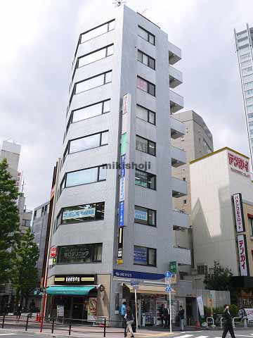 駅前田辺ビル 外観