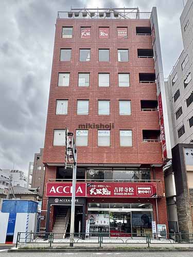 東ビル 外観