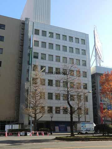 明治安田生命新潟駅前ビル 外観