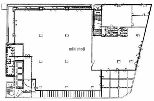 山万ビル 平面1