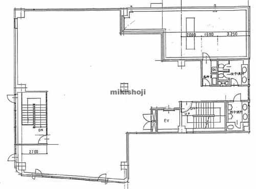 クラスタービル 平面1