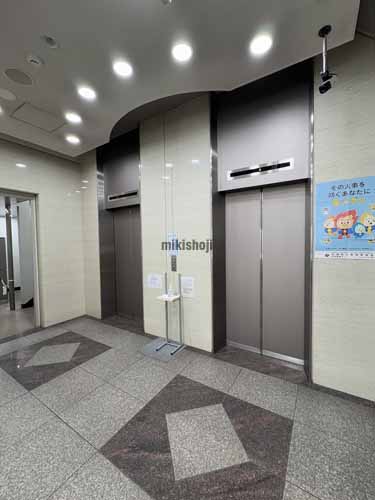 敷島北一条ビル エレベーターホール2