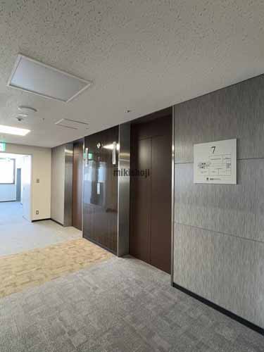 損保ジャパン札幌ビル エレベーターホール1