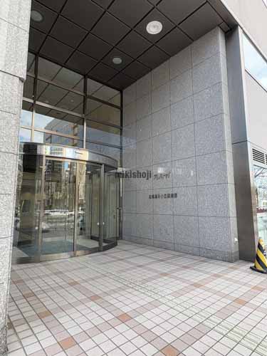 プレスト１・７ エントランス1